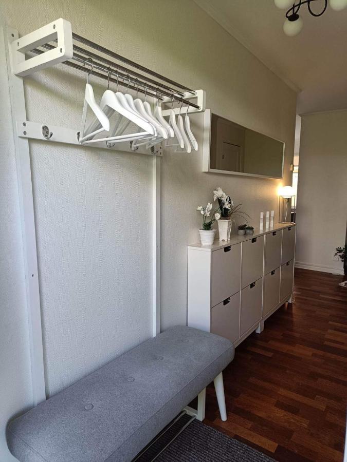 Havsnaera Nyrenoverat Centralt I Båstad Extérieur photo